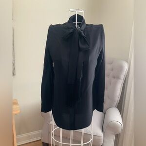 Silk blouse. SizeS